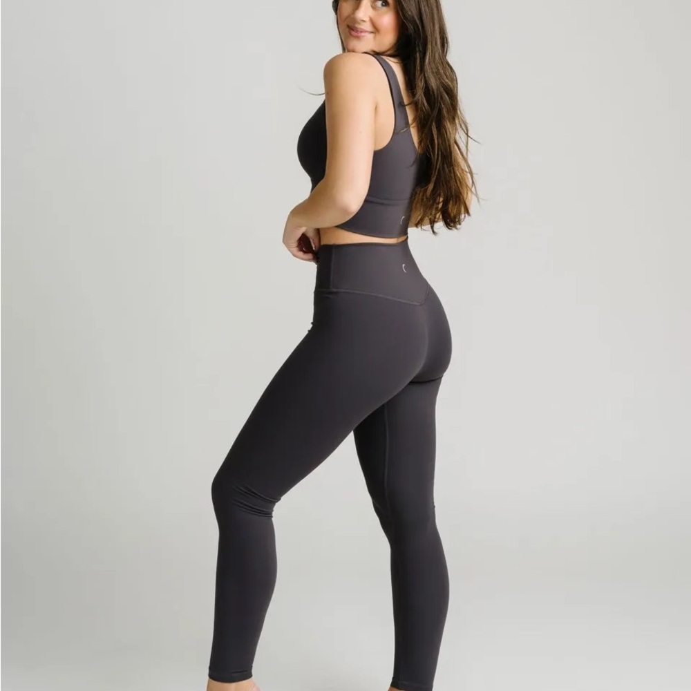 Zyia Dark Aubergine Confluence Legging, Sz 4